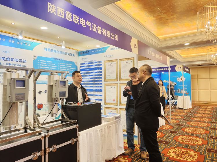 ����F�����g����3